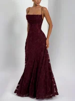 robe corset bretelle élégance