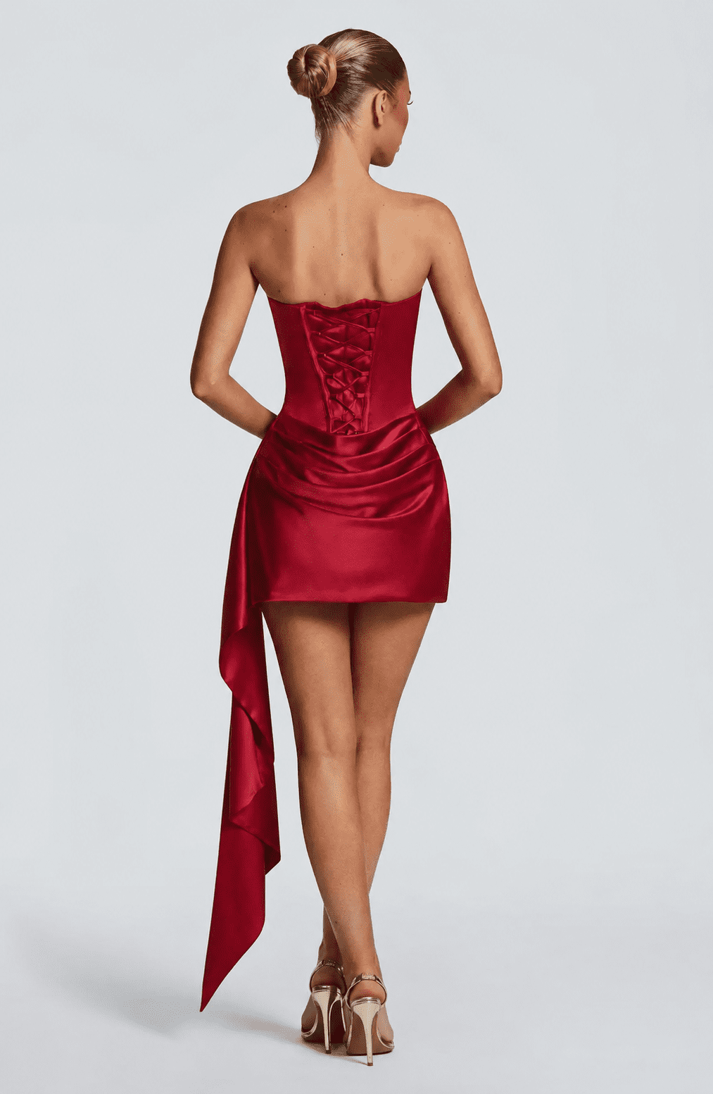 Robe Corset Rouge Drapée Asymétrique Courte – Image 3